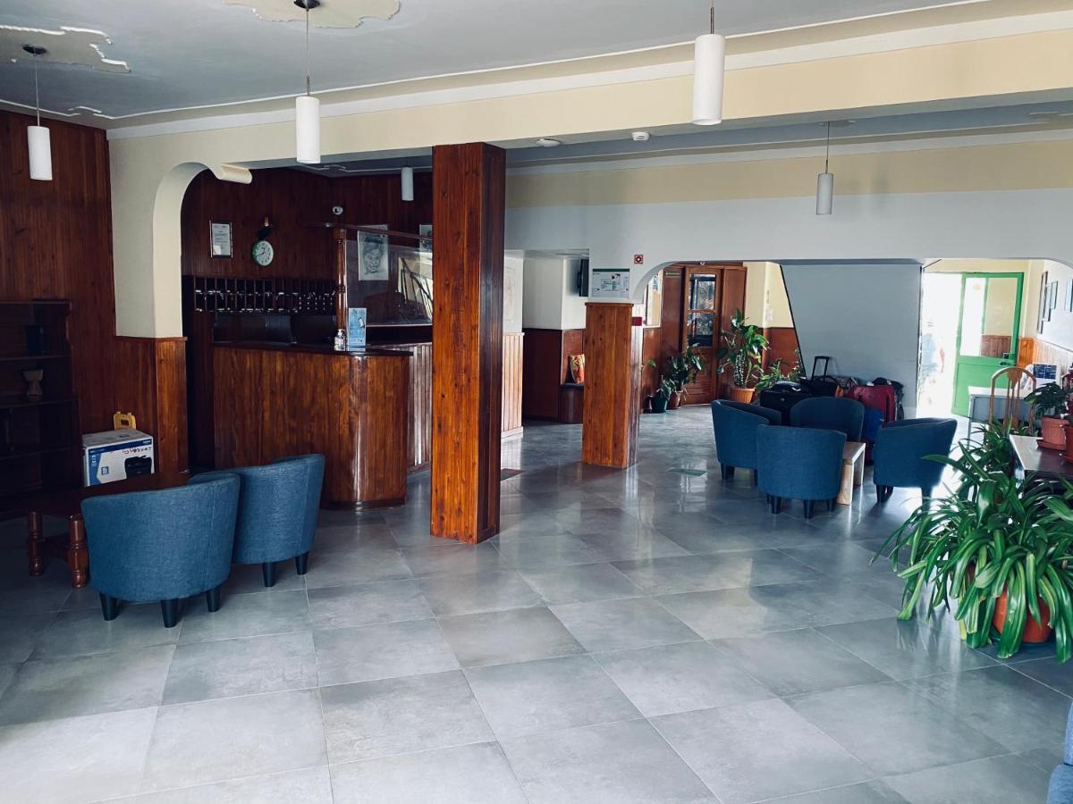 Aparthotel Nhaterra Santa Maria Exterior foto